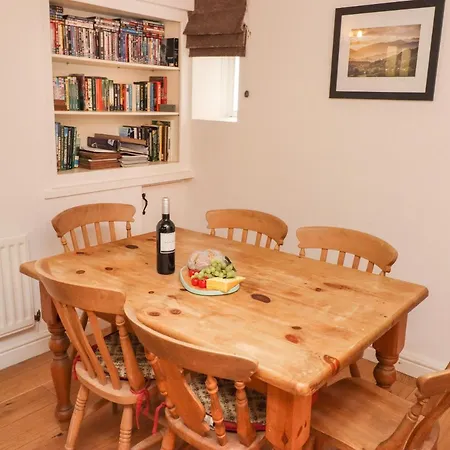 Holiday home Weir *